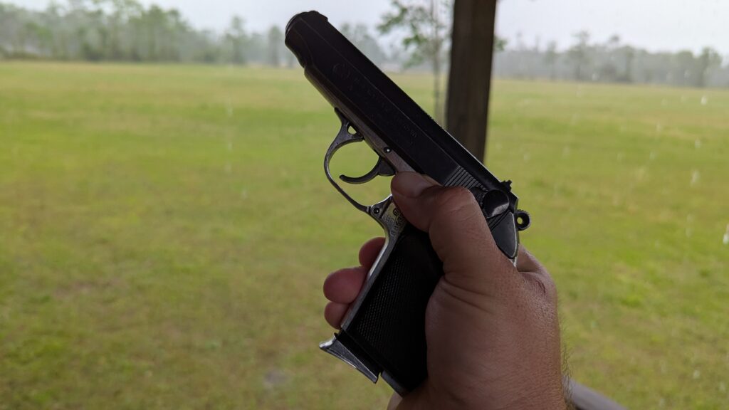 ap665-1024x576-1 Mag release