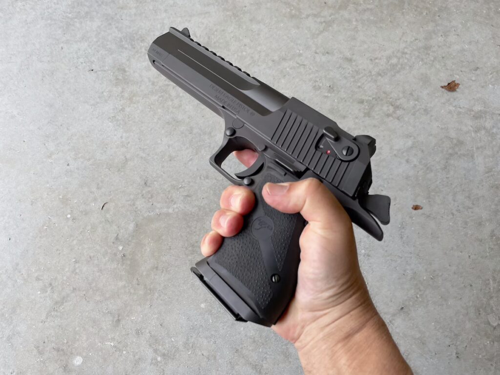 desert-eagle-img_6226-1024x768-1 desert eagle in hand
