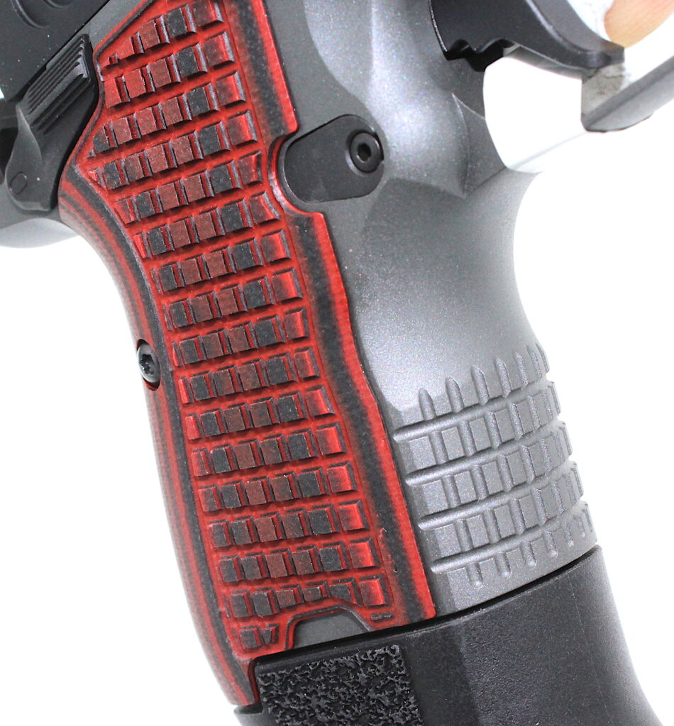 img_0024-950x1024-1 Kimber-CDS9-grip