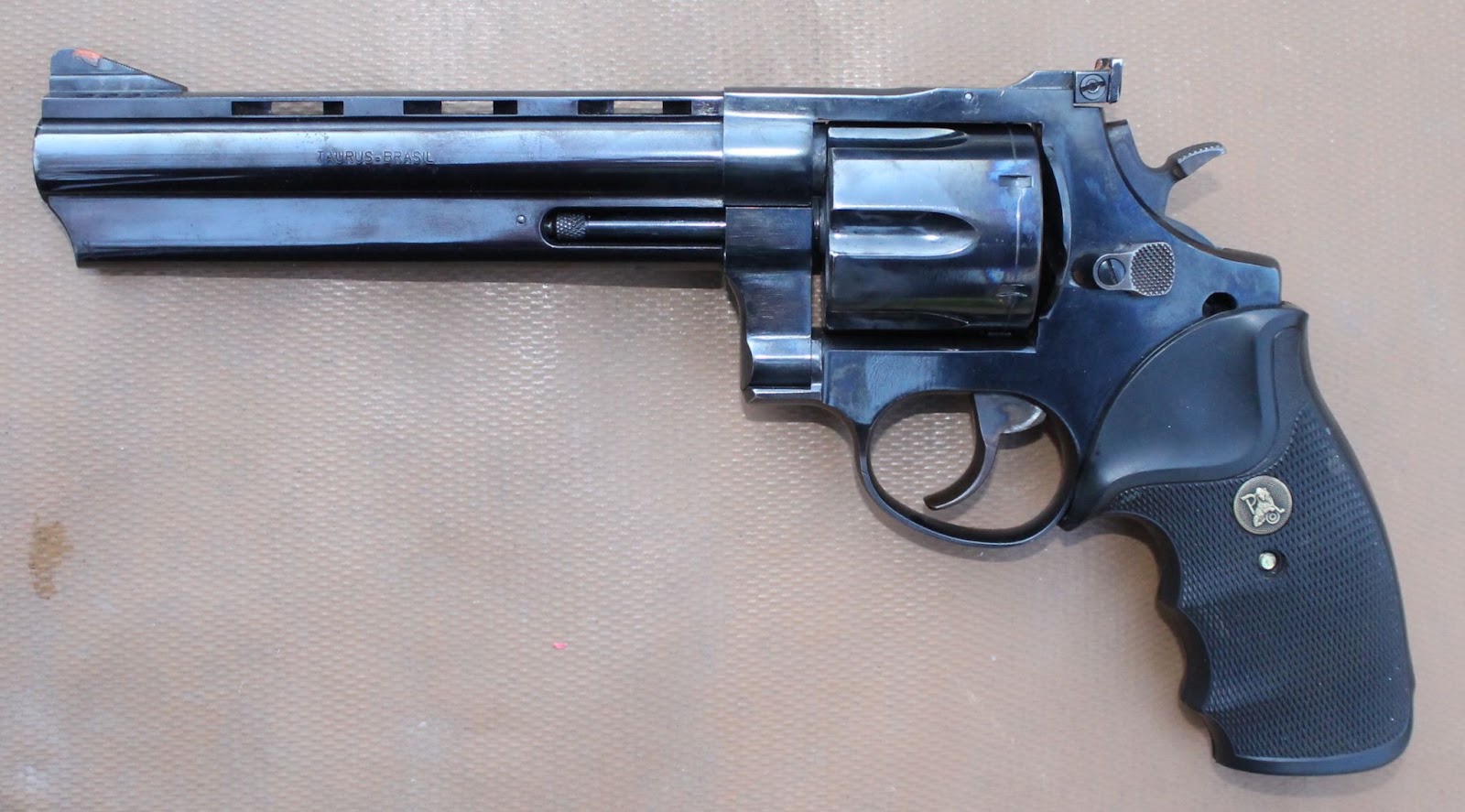 unnamed-49 Pawn Shop Find: Taurus Model 44 Revolver